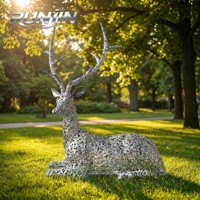 RUNJIN RJ-107 Sculpture florale ajourée personnalisée grandeur nature en forme de cerf, forgée à la main, finition miroir 8K, art moderne en acier inoxydable