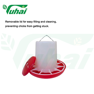 <span class=keywords><strong>Mangeoire</strong></span> de <span class=keywords><strong>poule</strong></span> de volaille en plastique <span class=keywords><strong>suspendue</strong></span> manuelle d'approvisionnement d'usine 3.5kg Base rouge pour l'alimentation des animaux de ferme - Product Image 3