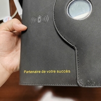 Cuaderno Multifuncional A5 para Negocios con Lámpara de 8000mAh, Reloj, Carga Inalámbrica y Cables Integrados, Carga Rápida