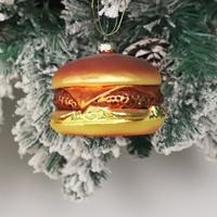 Usine personnalisée soufflé à la main arbre de noël suspendus ornements en verre Mini verre crème Cupcake noël nourriture Dessert ornements