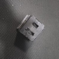 Botón de interruptor de luces de emergencia con cierre centralizado para BMW Serie 1 E82 E87 E88 Serie 3 E90 E93 E93X1 E84, genuino usado OE 61319196714