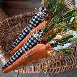Nouvelles décorations de Pâques : Grandes carottes <span class=keywords><strong>en</strong></span> toile de jute, accessoires à carreaux pour la mise <span class=keywords><strong>en</strong></span> scène sur le thème de Pâques, plateau <span class=keywords><strong>et</strong></span> ornements suspendus - Product Image 3
