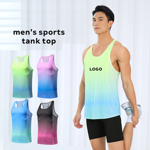 Camiseta Deportiva sin Mangas con Logotipo Personalizado, 100% Poliéster, Estilo Deportivo, Transpirable, Color Negro Liso - Product Image 1