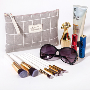 <span class=keywords><strong>Sac</strong></span> cosmétique en toile écologique élégant pour femmes, portable et multifonctionnel pour le rangement des articles de toilette avec fermeture à glissière - Product Image 1