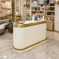Comptoir et vitrine d'îlot de présentation avec éclairage LED, présentoir multi-niveaux pour cosmétiques et produits pour les ongles, forme octogonale moderne