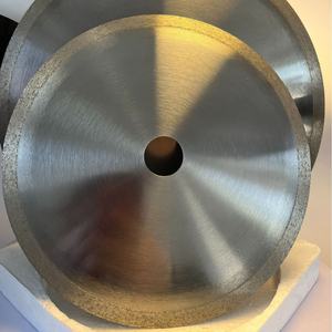 Lame de coupe diamantée électroplaquée usinée CNC en acier inoxydable de marque XBM pour cheveux raides 350*2.0*32*10 - Product Image 2