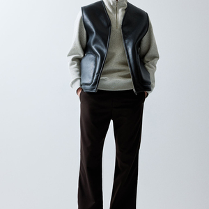 Sweatshirts à capuche et sweatshirts à logo personnalisé pour hommes 100% coton brodé et gaufré ensemble de sweatshirts à capuche imprimés en 3D pour toutes les saisons - Product Image 4