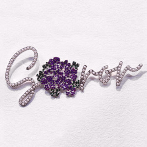 Spilla Grande in Argento Lucido con Fiore Color Viola e Perla SOROR, Distintivo per <span class=keywords><strong>Confraternita</strong></span> Femminile - Product Image 1