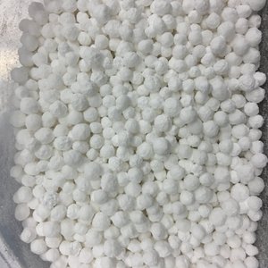 Caja Deshumidificadora Desechable para Interiores del Hogar con Efecto Súper Limpio, con Colgador para Absorber la Humedad - Product Image 1