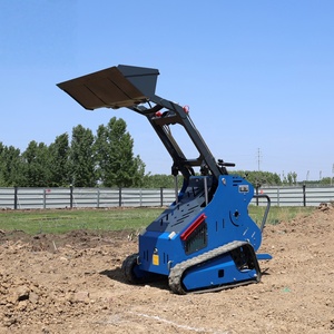 <span class=keywords><strong>Mini</strong></span> Skid Steer <span class=keywords><strong>Loader</strong></span> Mesin Diesel Euro 5 Bersertifikat <span class=keywords><strong>CE</strong></span> EPA 1 Ton Wheel <span class=keywords><strong>Loader</strong></span> Efisiensi Tinggi Pengiriman Cepat Produsen Cina - Product Image 1