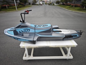 Tabla de Surf y Moto Acuática de Alto Rendimiento W15 para Deportes Acuáticos, Equipada con un Potente Motor de 15kw para Paseos Emocionantes - Product Image 2
