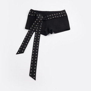 Shorts streetwear respirants et tendance à taille élastique, couleur unie avec rivets métalliques et embellissements en strass - Product Image 2