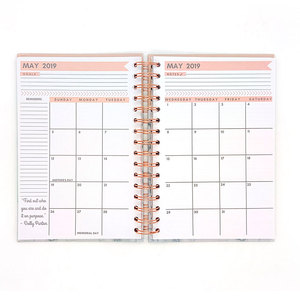 2026 2027 Fabricantes Impresión personalizada A5 Espiral Bound Weekly <span class=keywords><strong>Day</strong></span> <span class=keywords><strong>Planner</strong></span> con pegatinas - Product Image 5
