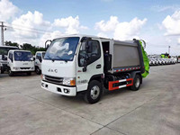 Camion Compacteur de Déchets 4x2 Direct Usine 3m³ – Camion de Collecte des Déchets Compressé pour l'Assainissement Urbain