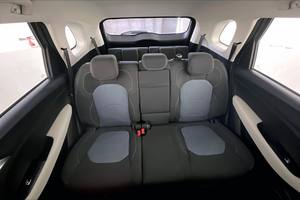 Autos Chevrolet <span class=keywords><strong>Captiva</strong></span> <span class=keywords><strong>PREMIER</strong></span> SUV <span class=keywords><strong>2023</strong></span> usados en buen estado, listos para enviar - Product Image 3