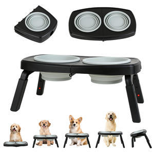 Comedero para Perros de Silicona y ABS, Ajustable en Altura, con Marco de Plástico, 3 Alturas, 2 Tazones Plegables de Silicona - Product Image 1