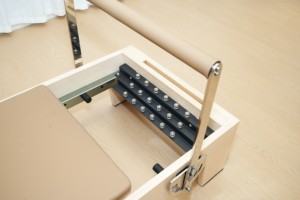 Fabricante Chino, Venta al por Mayor, Cama de Pilates Comercial de Madera de Arce, Resistente, con Resorte Elástico, para Entrenamiento de Equilibrio y Fortalecimiento del Core - Product Image 4