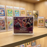 Boîte de présentation rotative pliable en acrylique résistante aux UV à 99 % avec fermeture magnétique pour TCG OP04-13 One Piece Booster Box