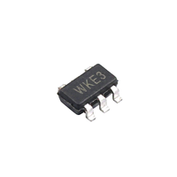 Comparateur monocanal MCP6561UT-E/OT, sortie push-pull basse consommation 1,8 V, circuit intégré
