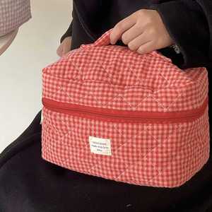 Bolsa de Maquillaje de Algodón a Cuadros Personalizada para Mujer, Estilo Coreano, Gran Capacidad, Bolsa de Cosméticos Acolchada, Bolsa de Almacenamiento de Artículos de Aseo para Viaje - Product Image 2