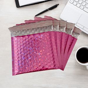 Bolsas de Embalaje de Espuma Iridiscente Impresas en Offset de la Marca Mailer, Sobres de Colores, Bolsas de Película Iridiscente Metalizada - Product Image 1