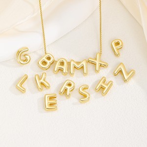 Cuentas de letras gruesas chapadas en oro de 18 quilates, dijes deslizantes de alfabeto inicial para la fabricación de pulseras - Product Image 6