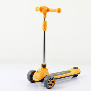 สกู๊ตเตอร์เด็ก 3 ปีขึ้นไป ปรับความสูงได้ พร้อมไฟ สำหรับเด็กวัยหัดเดินและเด็กโต - Product Image 4