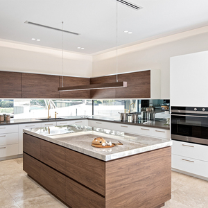 Gabinetes de Cocina Modulares de Madera Sólida con Diseño de Color Personalizado, Fregadero de Cuarzo Artificial Impermeable, Grifo y <span class=keywords><strong>Bisagras</strong></span> Aptos para Apartamentos - Product Image 2