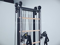Reformer Pilates Commercial Demi-Trapez Réglable, Ensemble Complet, Logo et Couleur Personnalisables pour Studio de Pilates et Yoga