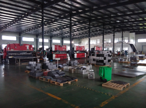 Estación de alimentación de pájaros salvajes JH-Mech con cuenco de alimentación extraíble Poste de alimentador de pájaros de acero metálico de alta calidad - Product Image 6