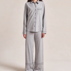 Conjunto de Pijama de Algodón Transpirable para Mujer, Novedad de Primavera, Manga Larga, Color Gris, Ropa de Dormir Suave y a la Moda para el Hogar - Product Image 1