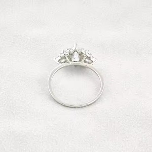 แหวนเพชร CVD ตัดเพชร18K สีเหลืองทองแท้มีใบรับรอง GI ผลิตในอินเดีย - Product Image 5