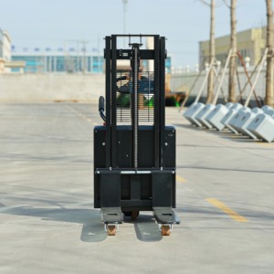 Montacargas Apilador de 2.0 Toneladas, Altura de Elevación de 3000 mm, Tipo Montable, para Almacenamiento en Grandes Almacenes, Precio de Fábrica - Product Image 3