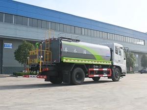 รถบรรทุกน้ำดงเฟิง 4x2 12 คิวบิกเมตร สำหรับทำความสะอาดถนนในเขตเทศบาลและควบคุมฝุ่นละอองจากการก่อสร้าง - Product Image 6