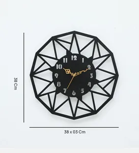Horloge murale design en métal haut de gamme avec technologie à quartz silencieuse de style Parfait pour une pièce de déclaration dans les maisons, les bureaux ou les restaurants - Product Image 3