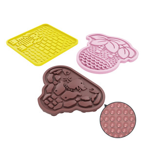 KINYU eco impermeabile IPx6 Design personalizzato egitto dio della morte calmante burro di arachidi <span class=keywords><strong>Super</strong></span> aspirazione Silicone lento alimentazione cane - Product Image 2