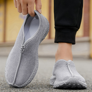 Nouvelles chaussures décontractées et polyvalentes pour hommes, en maille respirante, à semelle souple, style slip-on, tailles 39-44 - Product Image 5