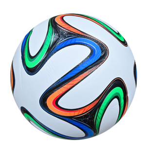 월드컵 크기 5 전문 축구 공 사용자 정의 PVC 및 PU 열 결합 또는 기계 스티치 축구를위한 2026 TRIONDA - Product Image 1