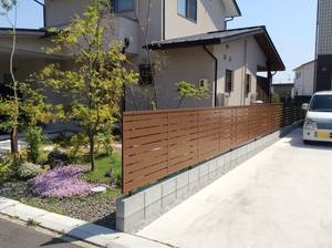 Panel de plástico WPC de color <span class=keywords><strong>PRIME</strong></span>, paneles de valla de privacidad, VALLA DE Wpc compuesta de plástico de madera barata para exteriores - Product Image 5