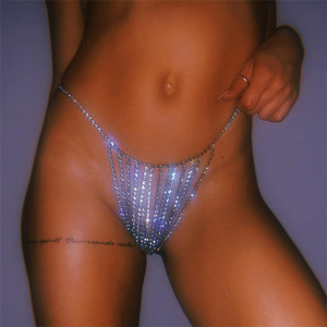 Chaîne de Taille en Strass Culotte Chaîne T-Back pour Femme Chaîne de Corps Sexy Bijoux en Strass pour Bikini - Product Image 3