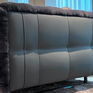 Canapé modulaire moderne en forme de L avec ottoman de rangement en tissu velours - Product Image 3