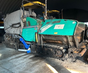 Année 2008 Vogel 1800-2, état d'occasion, Wirtgen RP602 RP953, finisseur d'asphalte sur roues - Product Image 2