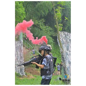 Commercial <span class=keywords><strong>laser</strong></span> tag <span class=keywords><strong>équipement</strong></span> <span class=keywords><strong>laser</strong></span> tag pistolet avec gilet de combat jeu de bataille <span class=keywords><strong>laser</strong></span> tag set pour enfants adultes - Product Image 1