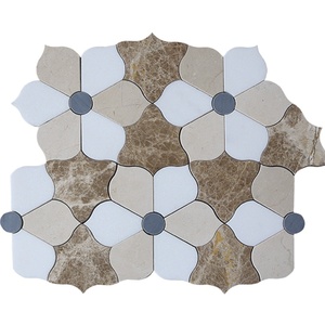 Décoration murale intérieure moderne de luxe <span class=keywords><strong>en</strong></span> laiton blanc Bianco Carrara marbre aiguisé jet d'eau mosaïque de carreaux de pierre <span class=keywords><strong>pour</strong></span> sols - Product Image 2