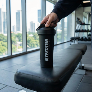 Licuadora de entrenamiento de plástico sin BPA con logotipo personalizado botella agitadora de proteínas en polvo para gimnasio 400ml 600 ml - Product Image 5