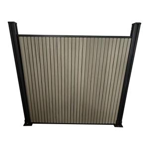 Clôture moderne en <span class=keywords><strong>composite</strong></span> bois-plastique avec cadre en aluminium pour extérieur, couleur gris clair - Product Image 3