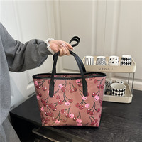 Dames luxe handtas Zoete fruitkersenhandtas Grote capaciteit draagtas Damesmode Klassieke schoudertas Damesmodetas
