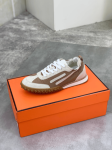 Mixed Suede Upper Ventilated Surface Wear Enduring Ventilated Men's Neutral Streamlined Sneakers Premium Airflow Structure - Product Image 5