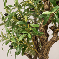 Arbre d'olivier artificiel de 1,8 m (6 pieds), faux olivier en plastique, plante décorative avec olives noires pour la décoration de la maison, de l'hôtel, du bureau ou du hall.