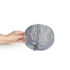 Sac de rangement mural pliable en maille polyester léger et moderne Bicoy, panier à linge pliable pour vêtements sales - Product Image 6